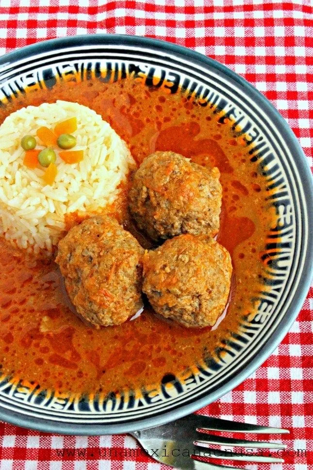 Meatballs in Red Sauce